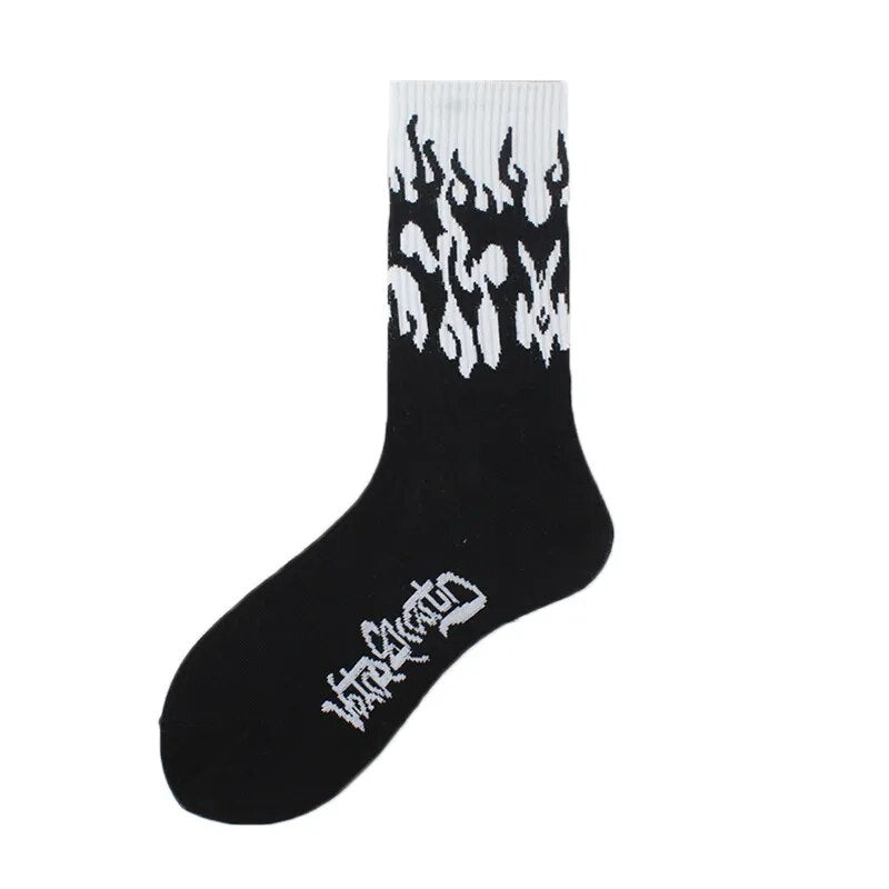 "FLAMES" Chaussettes Montantes Streetwear Noires Blanches - URB1™