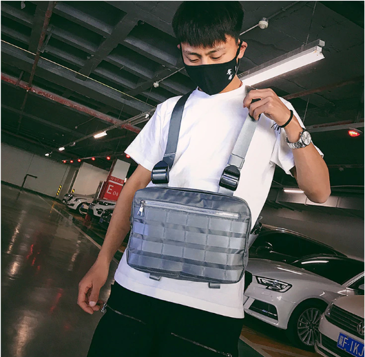 "BALLY" Sacoche Ventrale Gris - URB1™ - URB1™ Vêtements Streetwear mode boutique streetwear shop