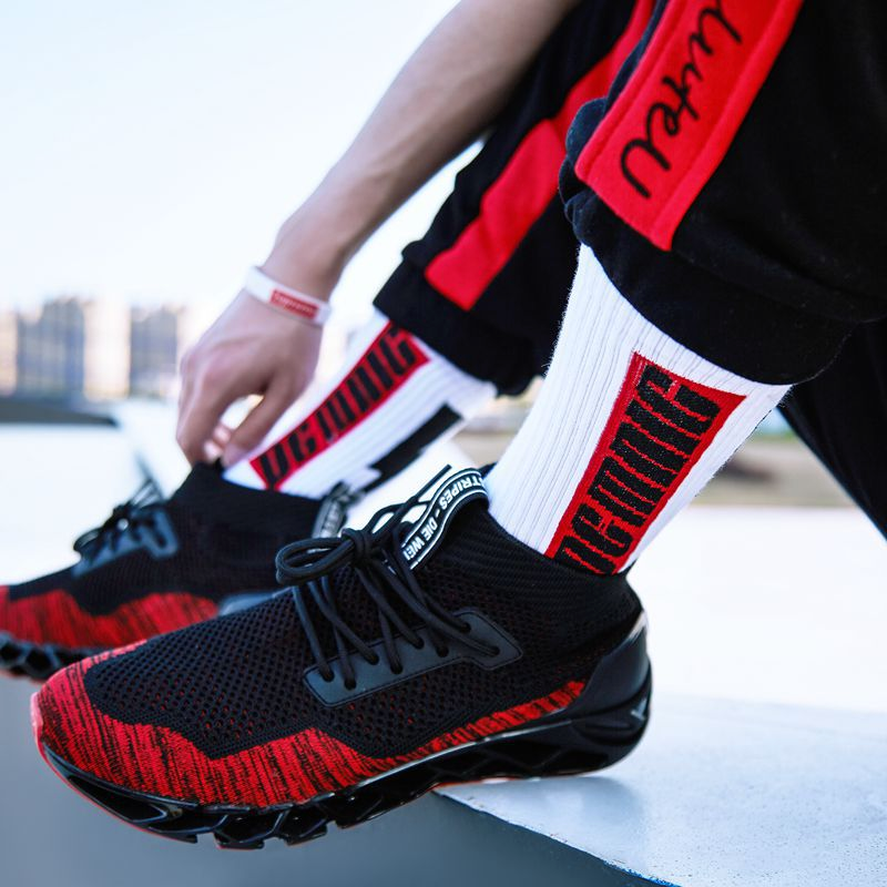 "DC MNIC" Chaussettes Montantes Streetwear Blanc - URB1™ - URB1™ Vêtements Streetwear mode boutique streetwear shop