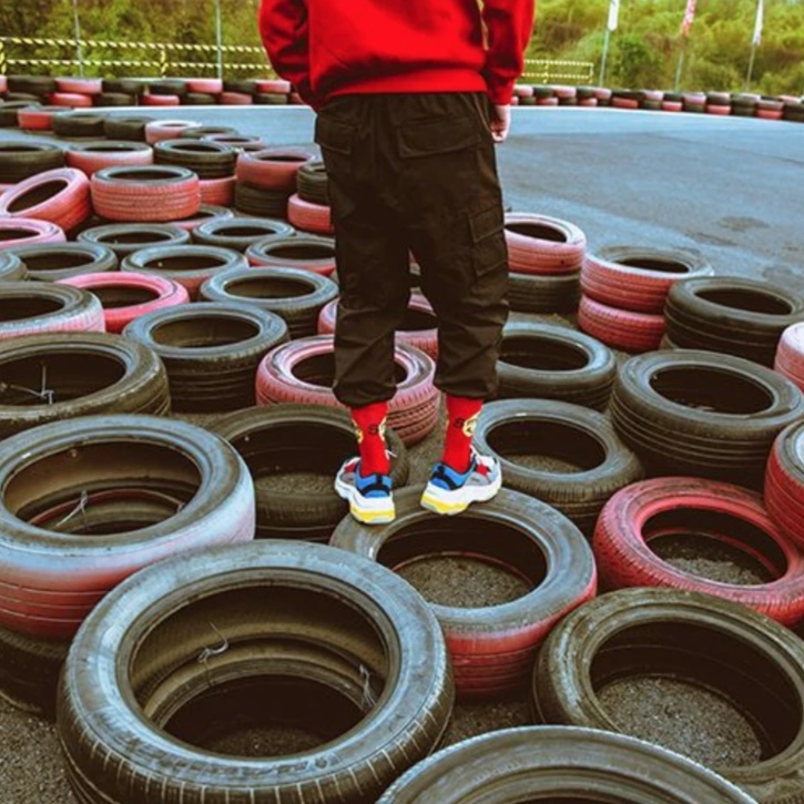 "SMILE" Chaussettes Montantes Streetwear Rouge - URB1™ - URB1™ Vêtements Streetwear mode boutique streetwear shop