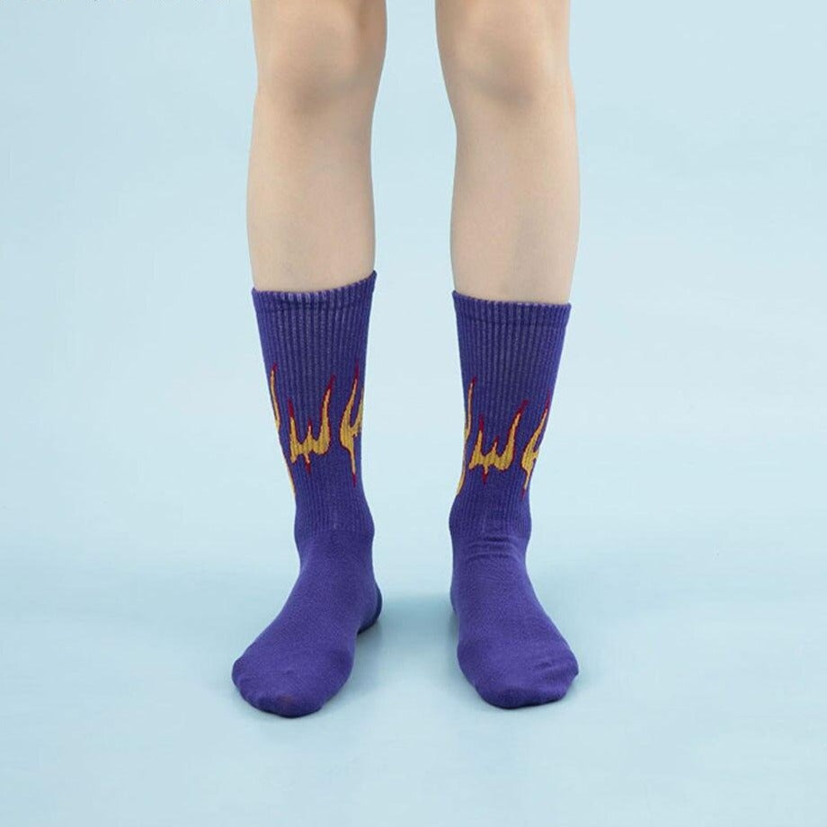 GONTHWID Fire Flame Socks Streetwear Hip Hop Fashion Harajuku Casual Cotton Skateboards Men Women Socks Black Blue White Pink URB1™ Vêtements Streetwear URB1™ Vêtements Streetwear gonth