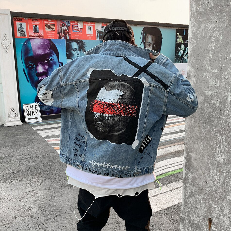 Harajuku Letter Character Mens Jeans Jacket Oversize Hip Hop Blue Jaqueta Masculino Denim Jacket Chaqueta Hombre Bomber Jacket URB1™ Vêtements Streetwear URB1™ Vêtements Streetwear hara