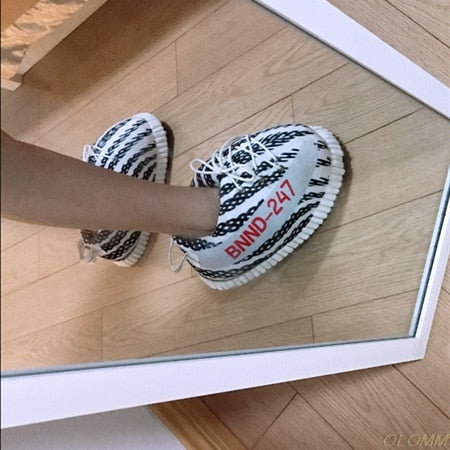 Women Winter Stripe Slippers Unisex One Size 35-43 Warm Home Slippers Women Green Indoor Snug Sneaker Warm House Floor Slides URB1™ Vêtements Streetwear URB1™ Vêtements Streetwear women